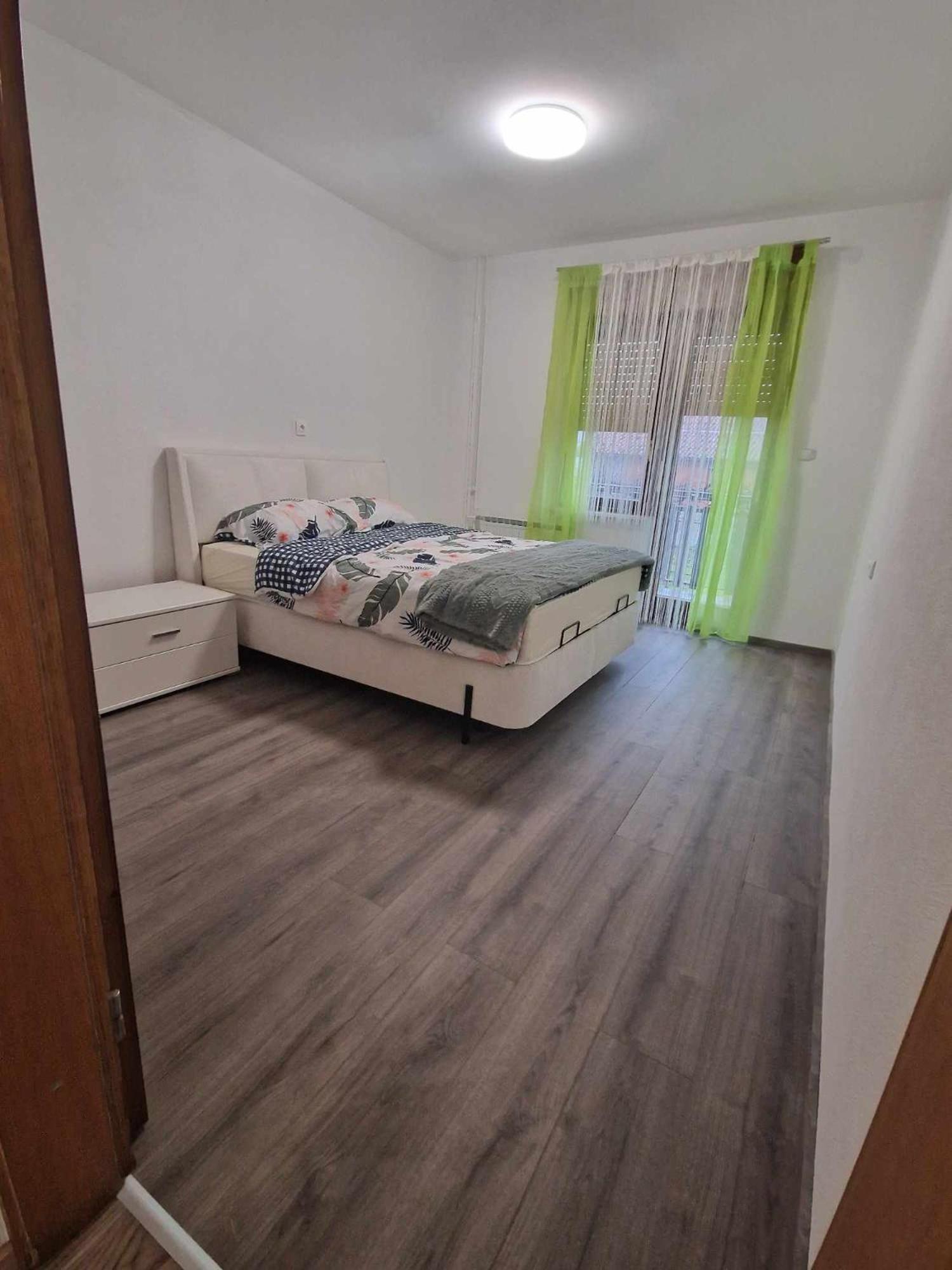Apartma-Sobe Lejla Vipava Εξωτερικό φωτογραφία